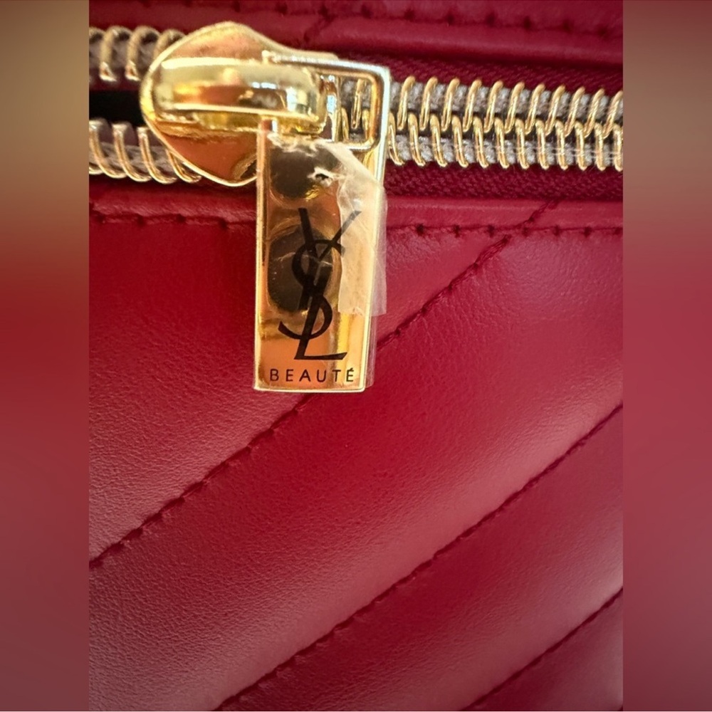 YSL Quilted Red Leather Cosmetic Case with Gold Hardware NEW - Picture 5 of 9